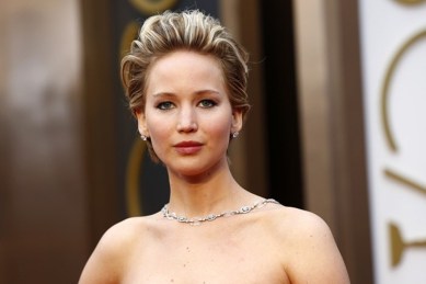 Hunger Games Stars Invite Jennifer Lawrence for Drinks