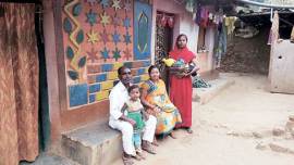 bastar journalist, journalist in bastar, santosh yadav journalist, chhattisgarh journalist, maoist, chhattisgarh police