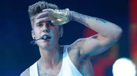 Justin Bieber, Justin Bieber strips, Justin Bieber instagram, Justin Bieber songs, pop star Justin Bieber, entertainment news