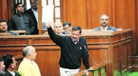 kejriwal-2 Arvind Kejriwal, car pooling, even odd policy, Kejriwal car pooling, Delhi even odd scheme, delhi pollution, kejriwal even odd, delhi news