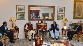 narendra Modi, nawaz sharif, modi lahore stopover, modi in lahore, modi meets nawaz, shiv sena, L K Advani