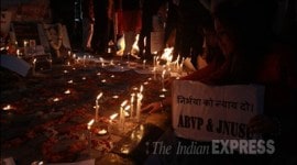 Nirbhaya, Nirbhaya tribute, Nirbhaya homage, 2012 Delhi Gang Rape, Delhi gang Rape Victim, Jyoti Singh, nirbhaya tribute at Jantar Mantar, Nirbhaya tribute in New Delhi, tribute to Nirbhaya, Nibhaya candle Light vigils, Prayer meetings