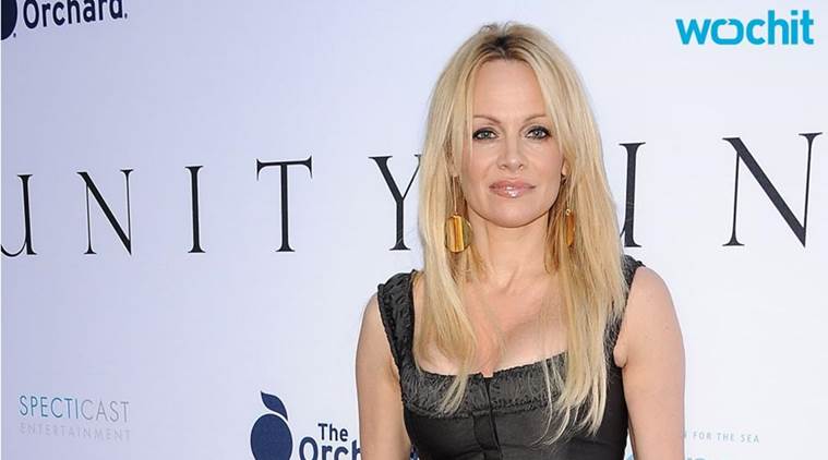 Pamela Anderson, Pamela Anderson hot, Pamela Anderson Sexy, Pamela Anderson Pics, Pamela Anderson Whale hunting Campaign, Pamela Anderson fight Whale hunting, Pamela Anderson Stop Whale hunting, entertainment news