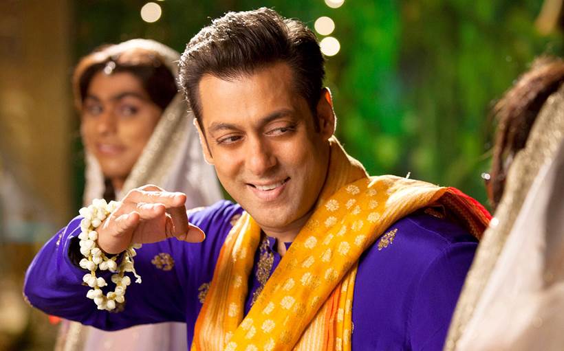 Dilwale, Shah Rukh Khan, Prem ratan Dhan payo, Salman Khan, Bajrangi Bhaijaan, Singh Is Bliing, Akshay Kumar, Brothers, Top five Bollywood movies, top Five Opening Day, First day Collection, opening Day collection, Bollywood Movies Collection