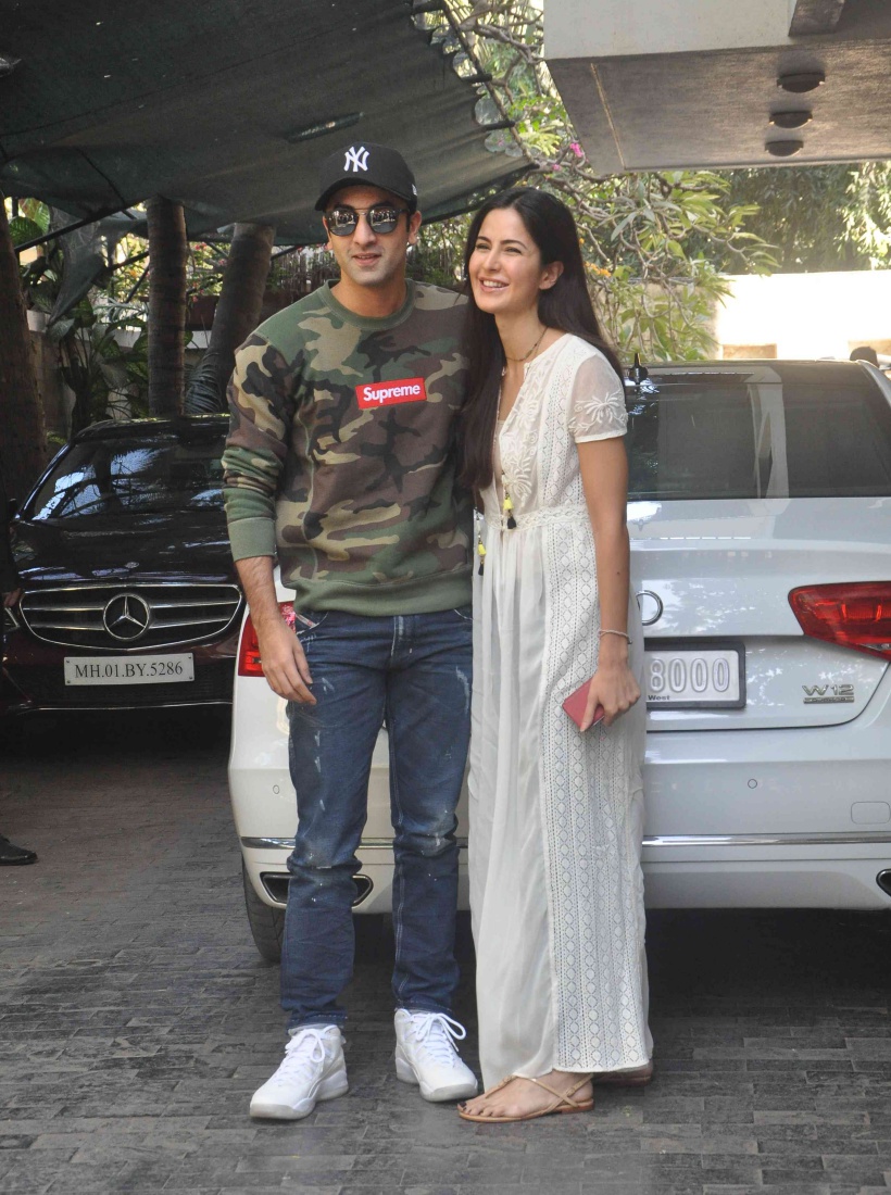Ranbir Kapoor, girlfriend Katrina Kaif arrive together for Shashi Kapoor's  Xmas party | Entertainment News,The Indian Express