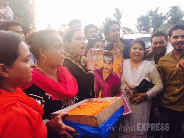 salman khan, hit and run case, salman khan hit and run case, salman khan legal case, salman khan legal cases, salman, salman khan pics, salman khn today pics, salman khan court pics, salman khan pictures, salman khan in court, salman in court, salman khan photos, entertainment, bollywood