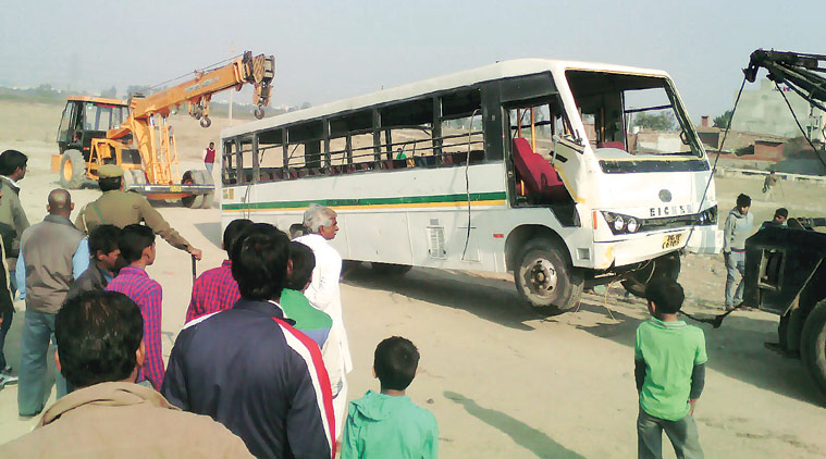 Road accident, child death, mob violence, man death, school bus kills child, man shot violence, delhi news
