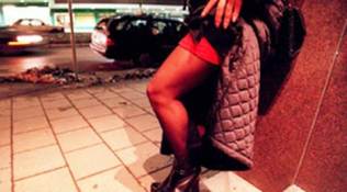 delhi, delhi brothel, delhi gb road brothel, delhi prostitution, couple arrest, couple run brothel, delhi police, mcoca, police transfer, delhi police transfer, sex racket, delhi sex racket, sex racket in delhi, woman trafficking, delhi women trafficking, minor girl trafficking, indian express news, india news