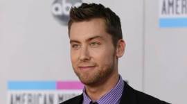Lance Bass, singer Lance Bass, Lance Bass songs, Lance Bass gay, entertainment news