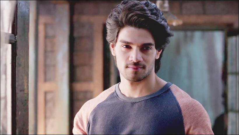 debut actors, debut actors 2015, debutants 2015, Athiya Shetty, Hero, Sooraj Pancholi, Bhumi Pednekar, Dum Laga Ke Haisha, Kapil Sharma, Kis Kisko Pyaar Karoon, Sanah Kapur, Shaandaar, Karan Singh Grover, Alone, Swastika Mukherjee, Detective Byomkesh Bakshy, Akshara Hassan, Shamitabh, Gurmeet Choudhary, Khamoshiyan, Sapna Pabbi, Khamoshiyan, Omkar kapoor, Pyaar Ka Punchnama 2, Shweta Tripathi, Masaan, Mandana Karimi, Roy, Bhaag Jhonny