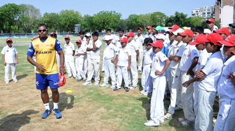 Australia rope in ex-India player and Michael Hussey in support staff for ICC World T20