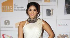 Sunny Leone, Sunny Leone perform, Sunny Leone Dance, Sunny Leone Live, Sunny Leone Delhi, Sunny Leone New Year, Sunny Leone Perform in Delhi, Sunny Leone Songs, Sunny Leone Films, Sunny Leone Movies, Entertainment news