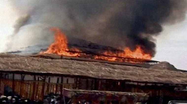 Smoke billowing out after a fire broke out at the pandal of 'Ayutha Chnadi Maha Yagnam' in Medak on Sunday.(Source: PTI)