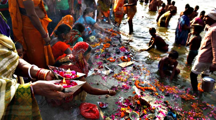 File photo of Hindu devotees performing morning rituals along the banks of the river Ganges on the first day of the nine-day Hindu festival of Navratri in Allahabad. (Source: AP)
