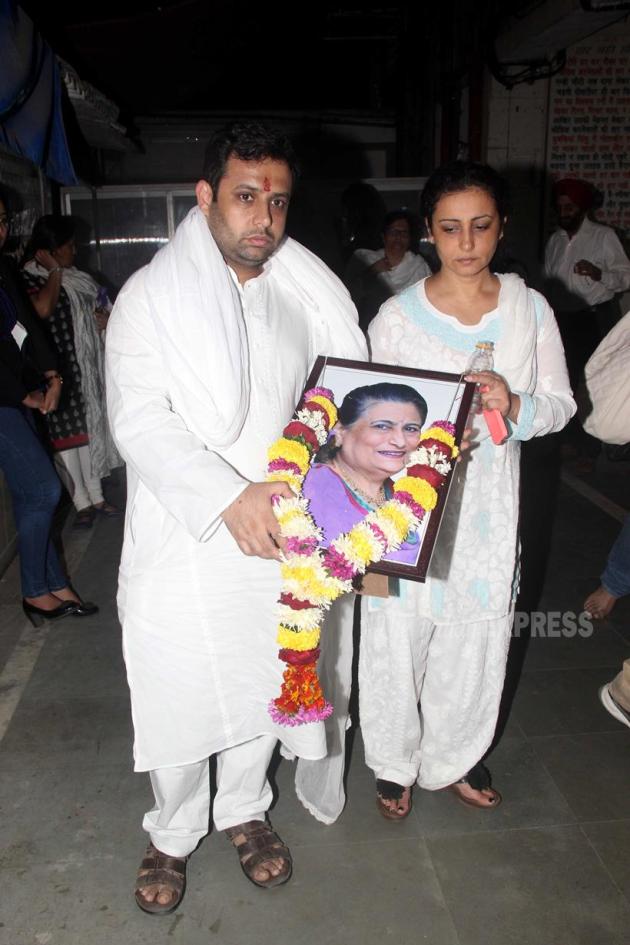 Divya Dutta, Divya Dutta mother, Sonu Nigam, Madhurima Nigam, juhi babbar, Shyam Benegal, vikas bhalla, Punita Chopra, Rahul Dutta, Ila Arun, Anup Soni, Yashpal Yadav, Sameer Soni, Amol Gupte, entertainment photos