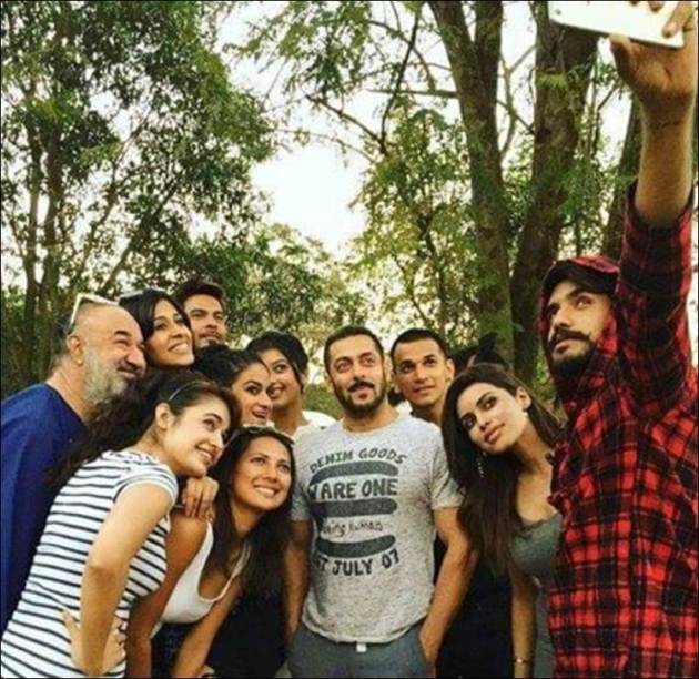 bigg boss, bigg boss 9, bigg boss party, salman khan, salman khan party, salman khan bigg boss party, prince narula, prince narula bigg boss party, suyyash rai, kishwer merchant