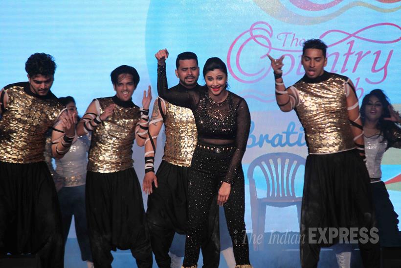 Daisy Shah, Country Club, New Year bash 2016, New Year bash, Asia's Biggest New Year Bash 2016, entertainment photos