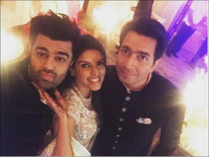 Asin, Asin Wedding reception, Asin Wedding Reception pics, Asin Wedding Reception photos, Asin Rahul sharma, Asin Wedding, asin thottumkal Wedding Reception, asin thottumkal Wedding Reception Pics, R Madhavan, Sajid Khan, Ashvini Yardi, Khushboo Sundar, Asin Married, Asin wedding Pics, asin thottumkal wedding Pics