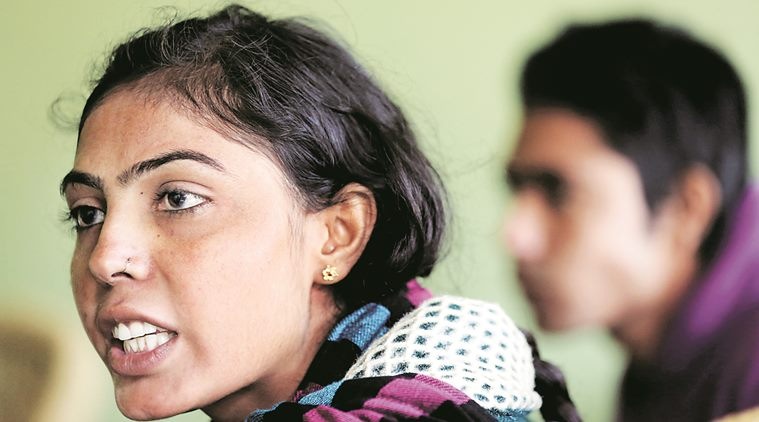 acid attack, acid attack in bijnor, acid injuries, inampura village, bijnor, afreen acid attack, indian express