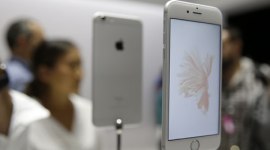 IDC, IDC Q4 smartphone data, IDC mobile tracker, IDC smartphone shipments, IDC shipments, Apple, Apple Q4, Samsung Q4, Xiaomi Q4, technology, technology news