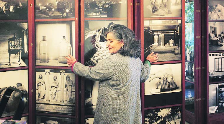 Dayanita Singh, photographs, photo exhibition, photography exhibition, KNMA, The File Museum, Museum of Furniture, Museum of machine, talk
