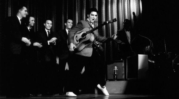 American singer Elvis Presley/ Source: Express Archives