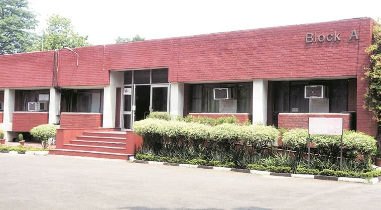 Chandigarh Housing Board, chandigarh Housing board ceo, CHB corruption, corruption in chandigarh, chandigarh housing board ceo corruption, corruption in chnaidgarh housing board