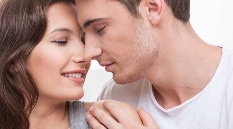 Wait for five months before saying ‘I love you’: Study | Feelings News ...
