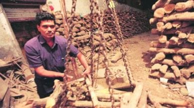 night shift, mumbai night shift life, mumbai news crematorium, crematorium staffer, Shamshan Bhoomi,worli Shamshan Bhoomi