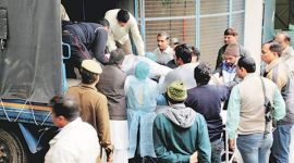 delhi police, delhi cop shoots himself, delhi news, delhi police news, india news