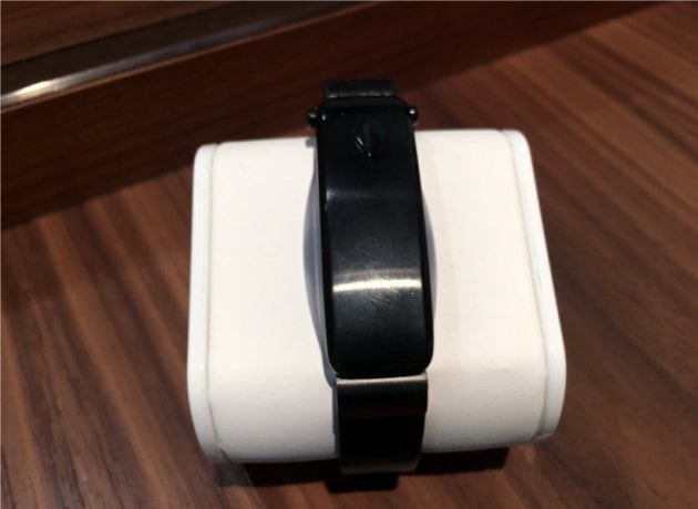 fossil fitbit band