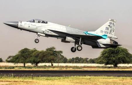 JF 17 Thunder fighter aircraft, sri lanka pakistan defence deal, lanka pak defence deal, lanka pak JF 17s deal, sri lanka news, india news,