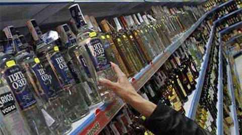 drunk driving, liquor shops licence national highways, state liquor shop licence, road accidents drunk driving, India news