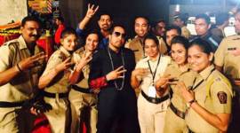 Mika Singh, Manish Paul, Mika Singh donation, entertainment news, Manish Paul news