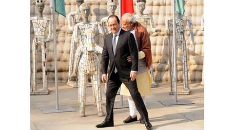 modi-hollande-hug_480_twitter.jpg?w=480