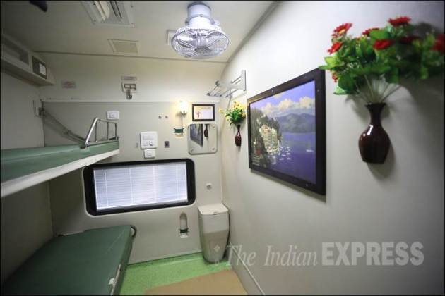 Mahamana Express, Varanasi train Mahamana, swanky coaches, indian railway, new train coaches, New railway Coaches, indian Railway pic, indian railway photos, refurbished coaches, improved interior, safety measures, new toilet modules, Sleeper Classes bogies, AC Compartments, new coaches