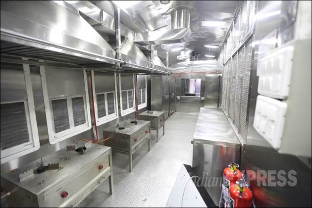 indian railway, new train coaches, New railway Coaches, indian Railway pic, indian railway photos, refurbished coaches, improved interior, safety measures, new toilet modules, Sleeper Classes bogies, AC Compartments, new coaches