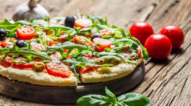 Veg Pizza.