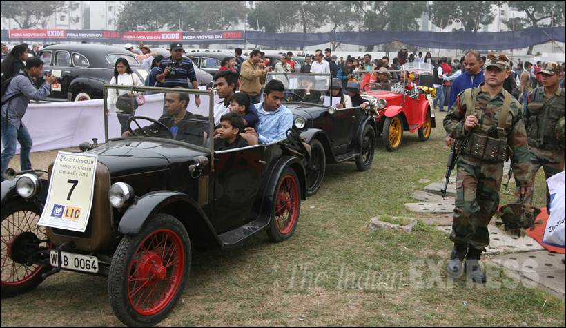 Vintage car Rally, Vintage Car Rally Pics, Vintage cars Photos, Vintage Car Showcase, Vintage Cars, Classic car Rally, Classic car Rally Pics, Classic car Rally Photos, Kolkata, Mumbai