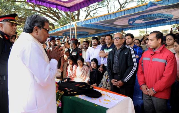 pathankot attack, pathankot attack probe, Niranjan Kumar, lt col niranjan kumar, Niranjan Kumar Family, Niranjan Kumar Funeral, Niranjan Kumar NSG Commander, martyr Nirajan Kumar, martyr Lt Col Niranjan Kumar, Niranjan Kumar death, Niranjan Kumar Dead