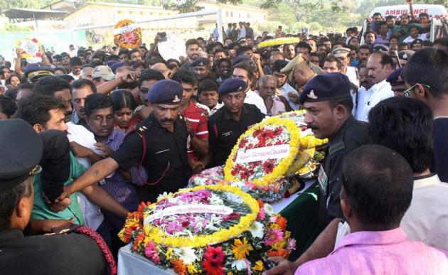 pathankot attack, pathankot attack probe, Niranjan Kumar, lt col niranjan kumar, Niranjan Kumar Family, Niranjan Kumar Funeral, Niranjan Kumar NSG Commander, martyr Nirajan Kumar, martyr Lt Col Niranjan Kumar, Niranjan Kumar death, Niranjan Kumar Dead