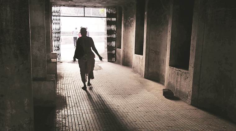 pune-subway-women759