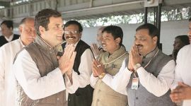 Sonia, Rahul meet Gujarat leaders rahul gandhi, congress, BJP, BJP maharshtra, sonia gandhi, Maharashtra minister Naseem Khan, controversial article, party’s in-house magazine