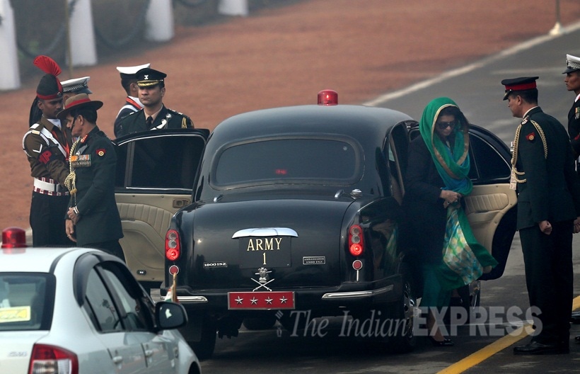 Republic day, Republic Day Celebration, Republic Day Parade, francois hollande, Narendra Modi, Pranab Mukherjee, Republic day pics, republic Day Photos, Republic day 2016, republic day images, republic day images 2016, republic day Parade