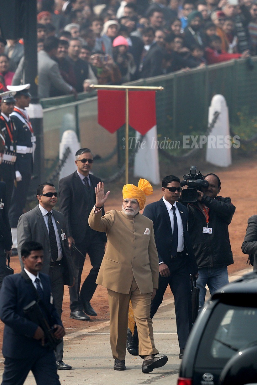 Republic day, Republic Day Celebration, Republic Day Parade, francois hollande, Narendra Modi, Pranab Mukherjee, Republic day pics, republic Day Photos, Republic day 2016, republic day images, republic day images 2016, republic day Parade