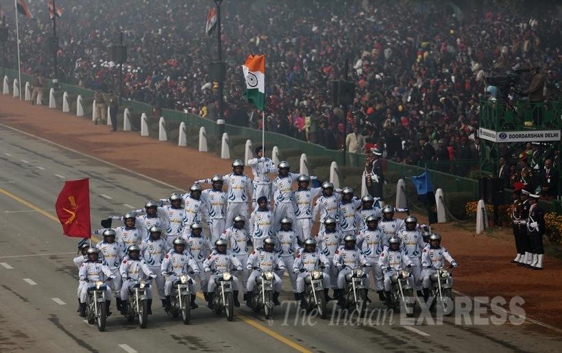 Republic day, Republic Day Celebration, Republic Day Parade, francois hollande, Narendra Modi, Pranab Mukherjee, Republic day pics, republic Day Photos, Republic day 2016, republic day images, republic day images 2016, republic day Parade
