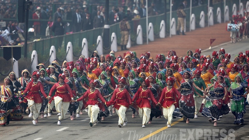 Republic day, Republic Day Celebration, Republic Day Parade, Republic Day Mumbai pics, Republic Day Mumbai Photos, Mumbai, francois hollande, Narendra Modi, Pranab Mukherjee, Republic day pics, republic Day Photos, Republic day 2016, republic day images, republic day images 2016, republic day Parade