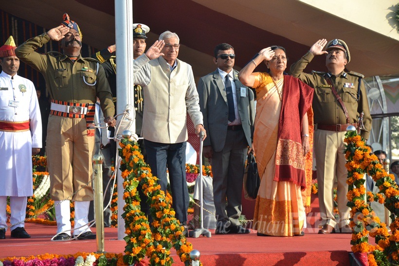 Republic day, Republic Day Celebration, Republic Day Parade, Republic Day Mumbai pics, Republic Day Mumbai Photos, Mumbai, francois hollande, Narendra Modi, Pranab Mukherjee, Republic day pics, republic Day Photos, Republic day 2016, republic day images, republic day images 2016, republic day Parade