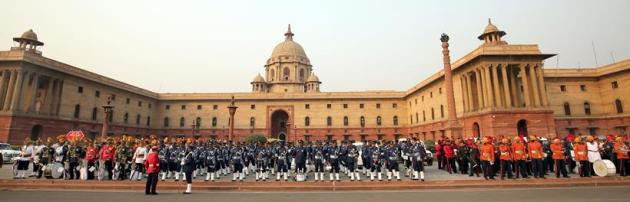 Beating Retreat ceremony, Beating Retreat ceremony Rehearsal, illuminated Rashtrapati Bhavan, Beating Retreat ceremony Pics, Beating Retreat ceremony Photos, President Buggy, tri services band, Camel cavalry, Raisina Hills, Rashtrapati Bhavan