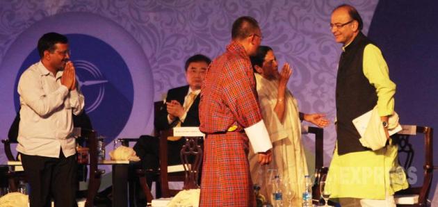 Arvind Kejriwal, Arun Jaitley, Arvind Kejriwal arun jaitley, Mamata Banerjee, Bengal Global Business Summit, Kejriwal Jaitley, Kejriwal Jaitley together, Kejirwal Jaitley Pics, Arvind Kejriwal Arun Jaitley photo, Bengal Global Summit Photos